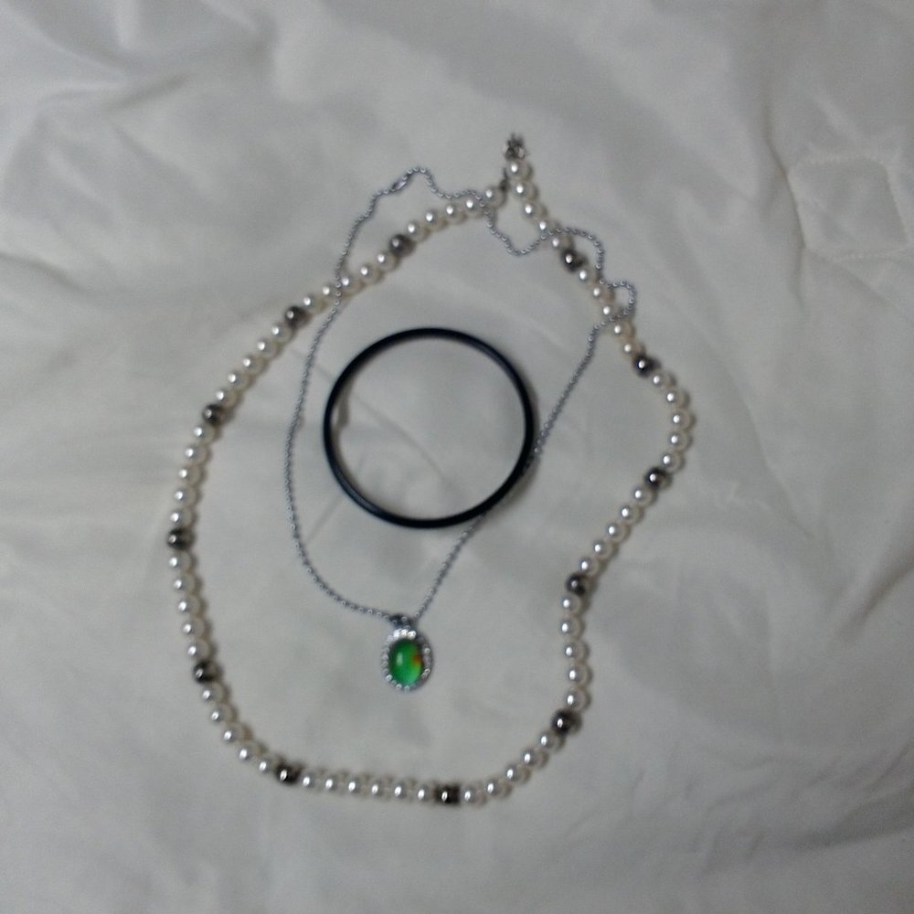 NWOT jewelry bundle